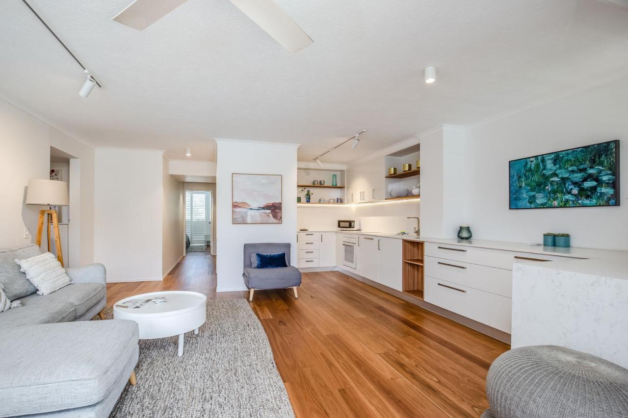 Sandcastles On Currumbin Beachfront, Gold Coast Exterior photo
